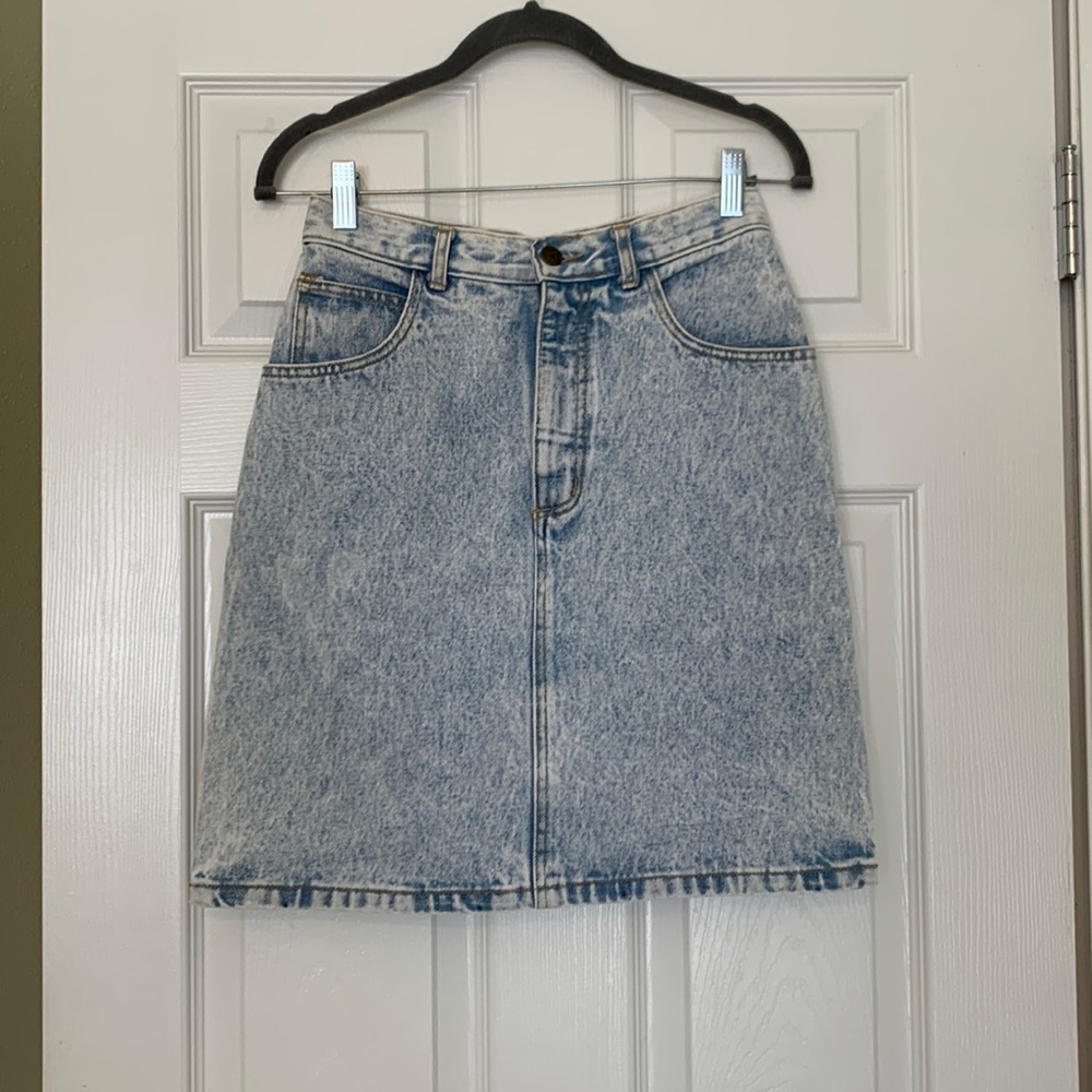 Vintage Guess Denim skirt